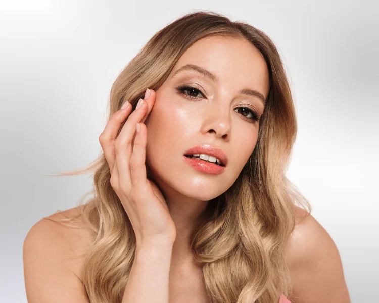 Facelift Recovery Guide with Timeline